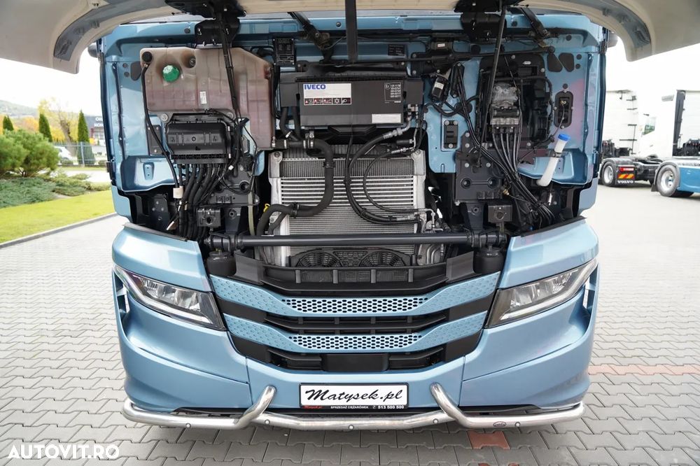 Iveco S-WAY / 570 / FULL ADR / RETARDER / I-PARK COOL / FULL AIRMATIC / JANTE DIN ALIAJ / ANVELOPE 100% / - 32