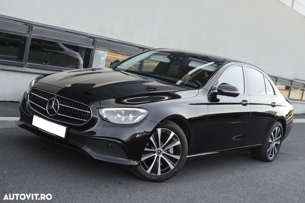 Mercedes-Benz E - 12