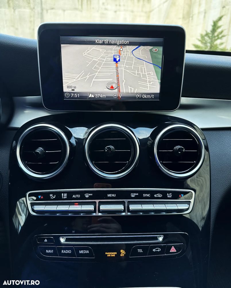 Mercedes-Benz C 220 d 9G-TRONIC - 19