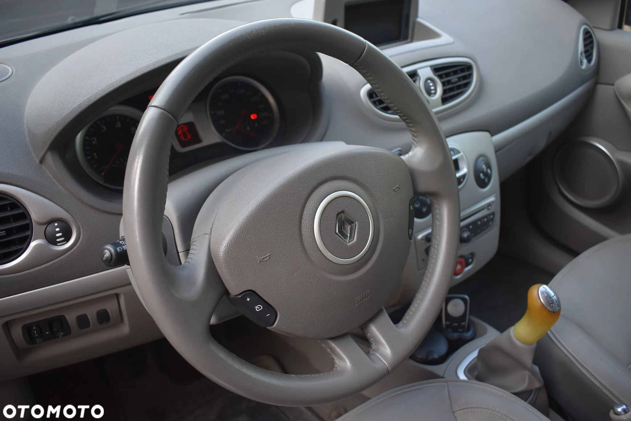 Renault Clio 1.2 TCE Expression - 12