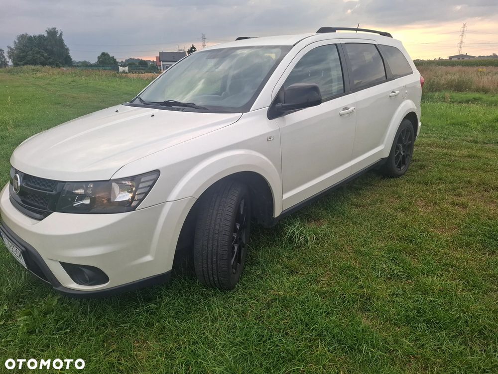 Fiat Freemont 2.0 Multijet 16V DPF Automatik Allrad Black Code - 1