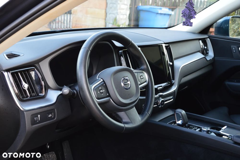 Volvo XC 60 B5 B Geartronic Momentum Pro - 20