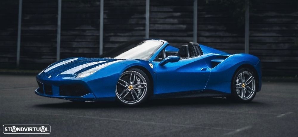 Ferrari 488 Spider - 4