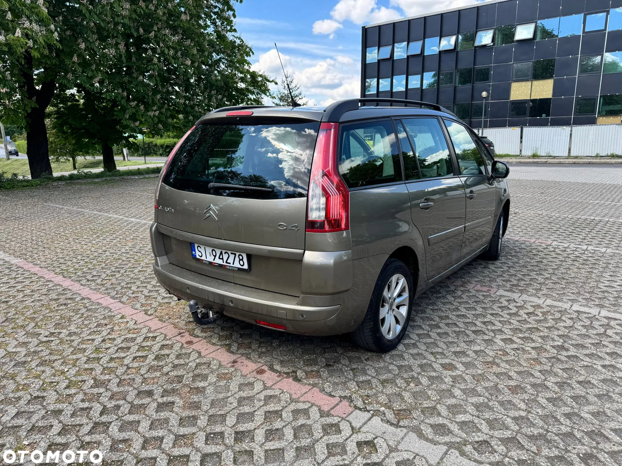 Citroën C4 Grand Picasso - 11