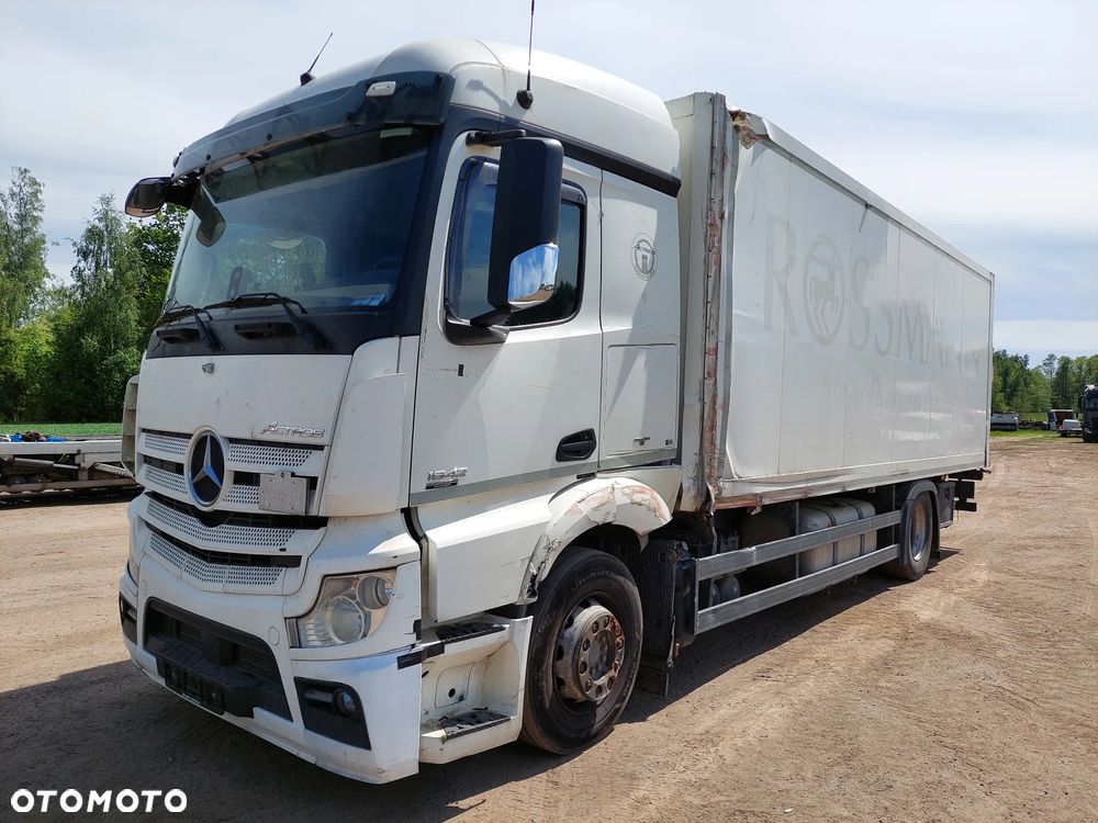 Mercedes-Benz ACTROS - 2