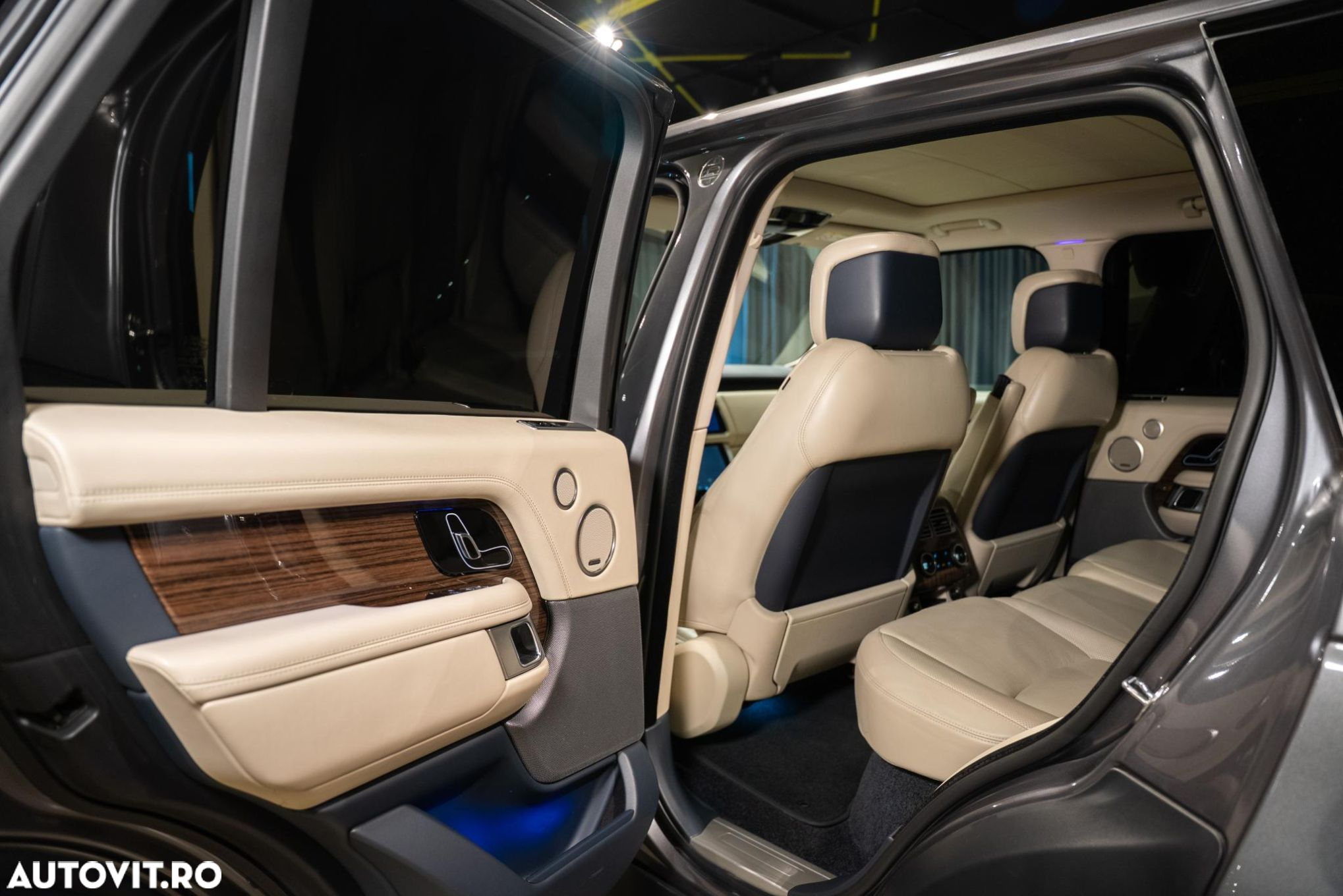 Land Rover Range Rover - 28
