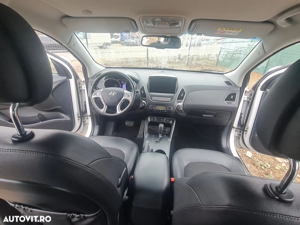 Hyundai ix35 2.0 CRDI 4WD Automatik Style - 32