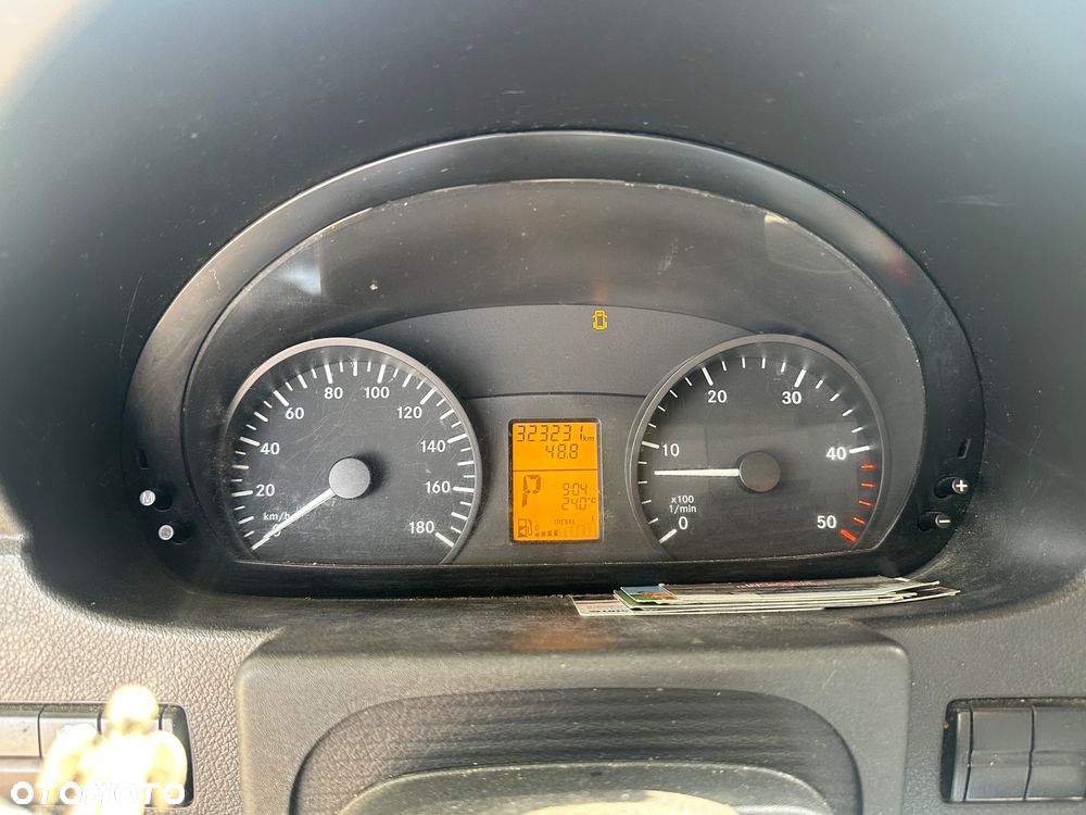Mercedes-Benz Sprinter - 6