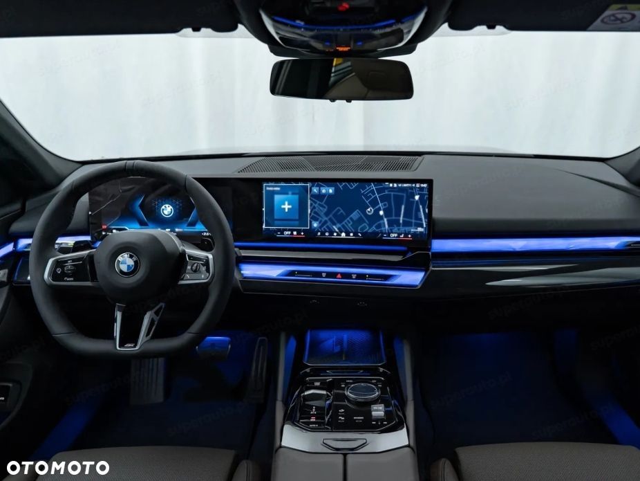 BMW Seria 5 520d xDrive mHEV M Sport - 12