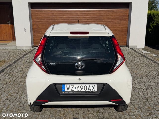Toyota Aygo x - 3