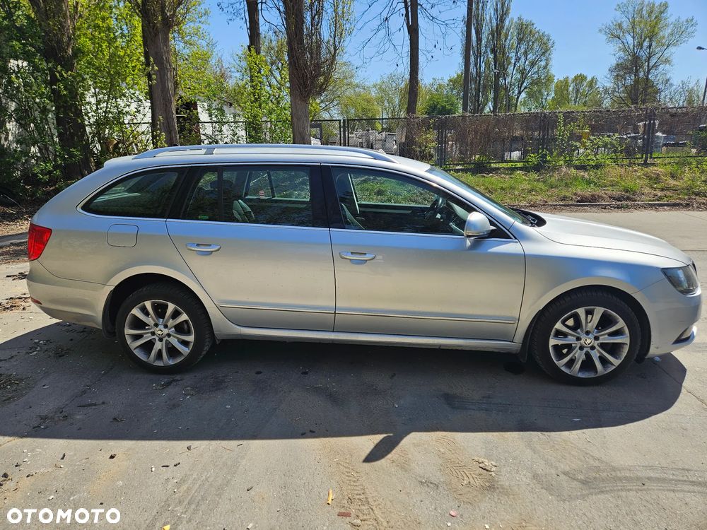 Skoda Superb 2.0 TDI Ambition DSG - 3