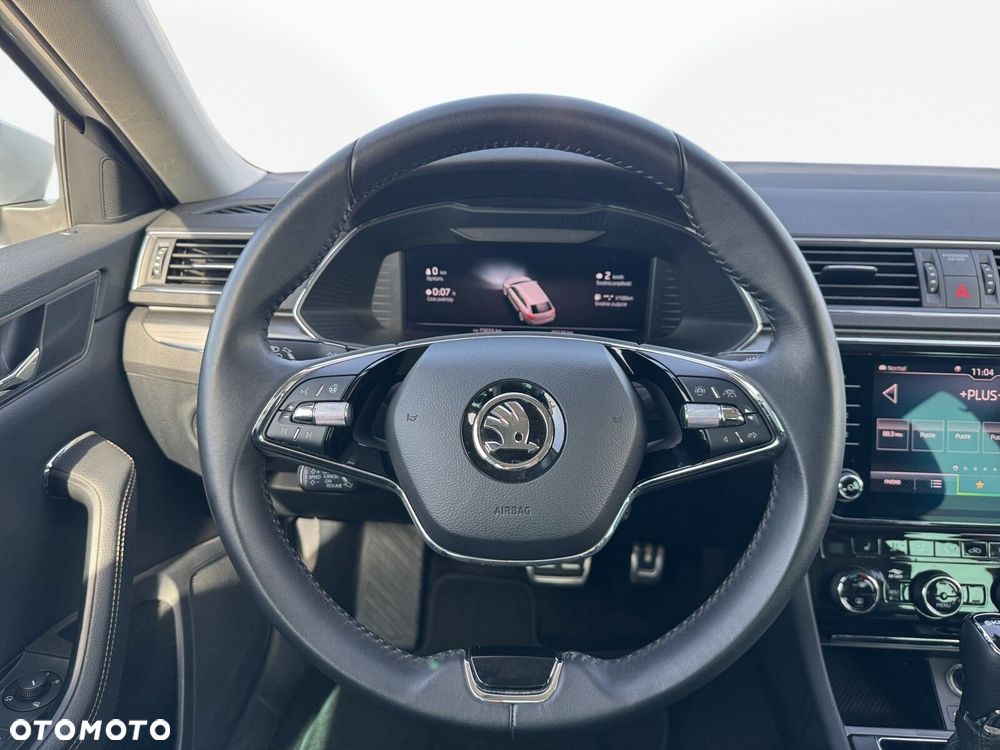 Skoda Superb 2.0 TDI SCR 4x4 Scout DSG - 12