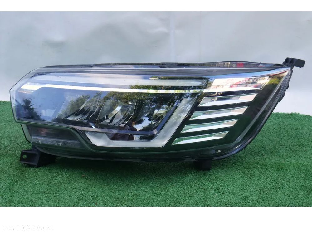 LAMPA LEWA PRZÓD RENAULT TRAFIC III LIFT IV 4 FULL LED PURE VISION 260601790R ORYGINAŁ - 1