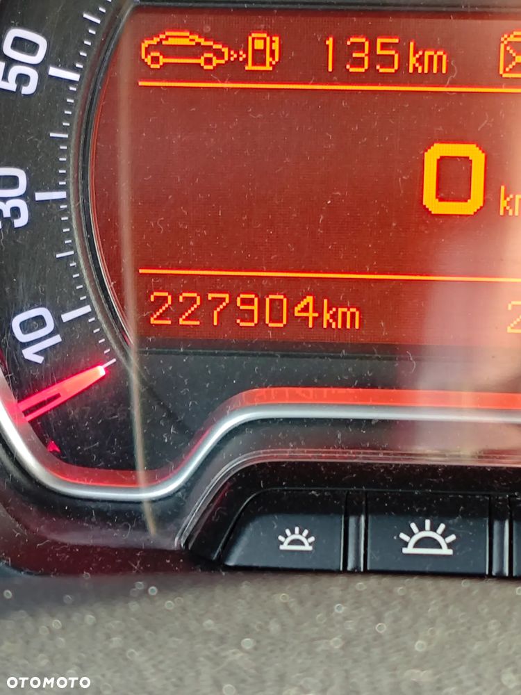 Citroën C5 2.0 16V Confort - 13