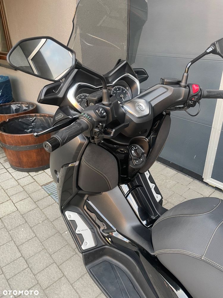 Yamaha X-max - 13