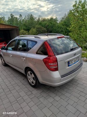 Kia Ceed 1.6 Crdi Comfort - 4