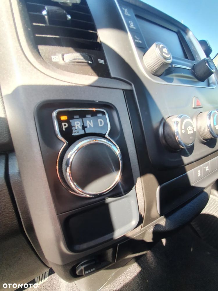 RAM 1500 - 14