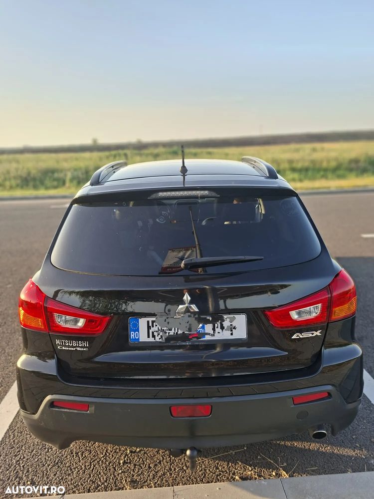 Mitsubishi ASX 1.8 DID 2WD Invite A13 - 4