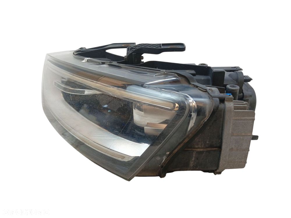 LAMPA LEWY PRZÓD AUDI Q3 I 8U (2011-2014) 2.0 TDI 140KM 8U0941003L - 2
