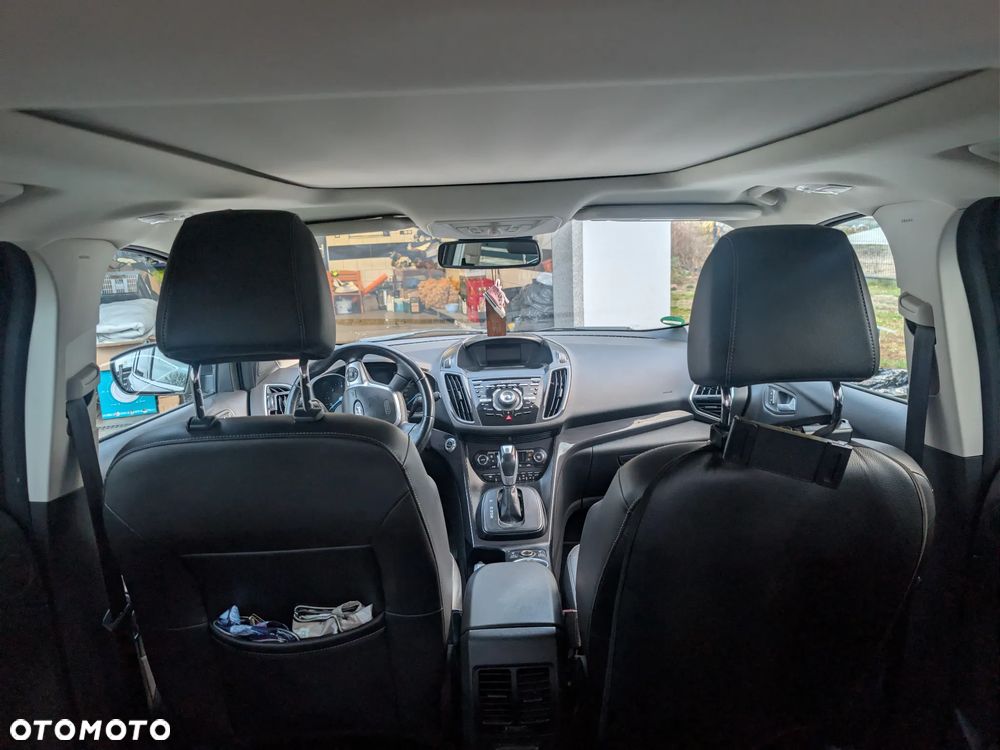 Ford Kuga - 7