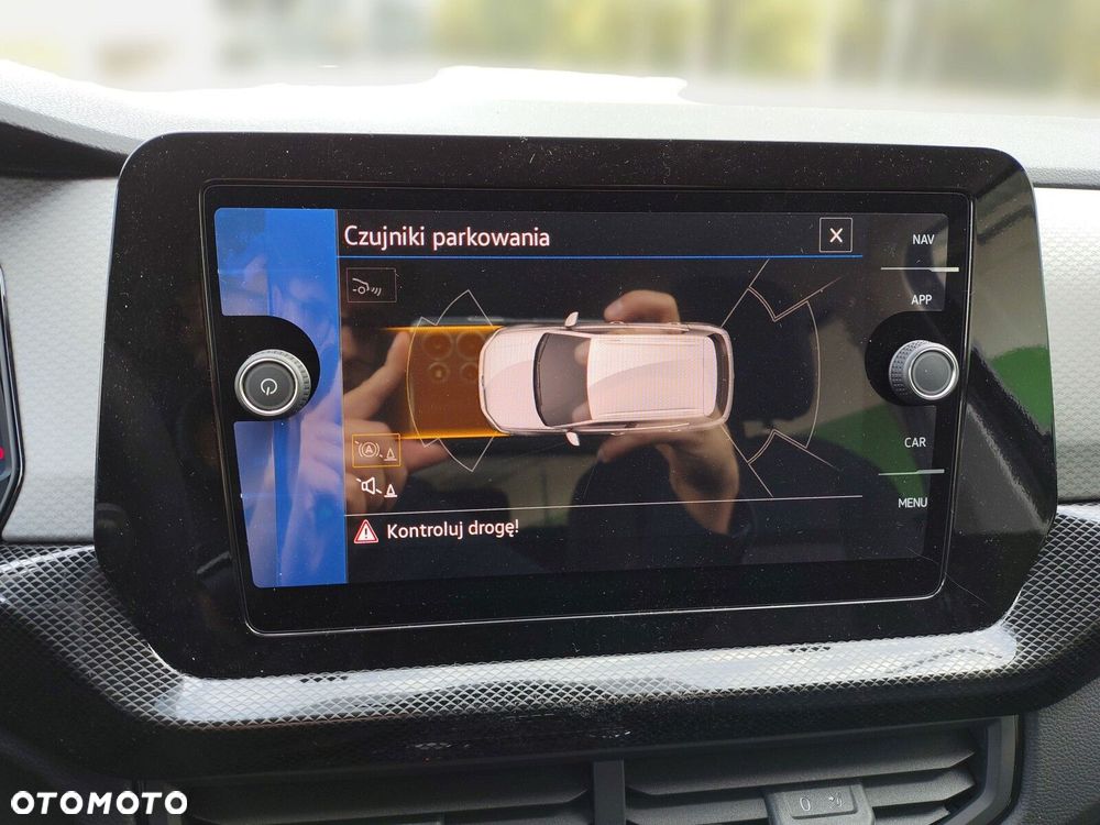 Volkswagen T-Cross - 18