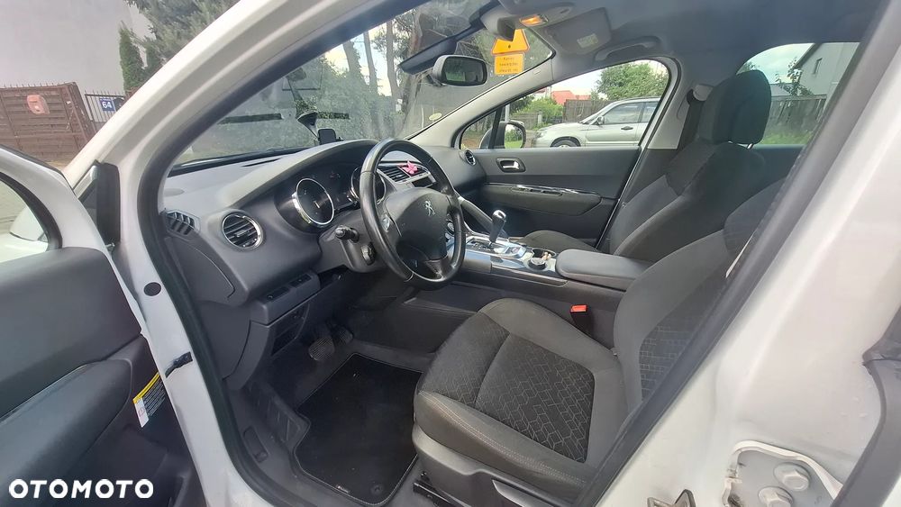 Peugeot 3008 1.6 BlueHDi Active S&S EAT6 - 15