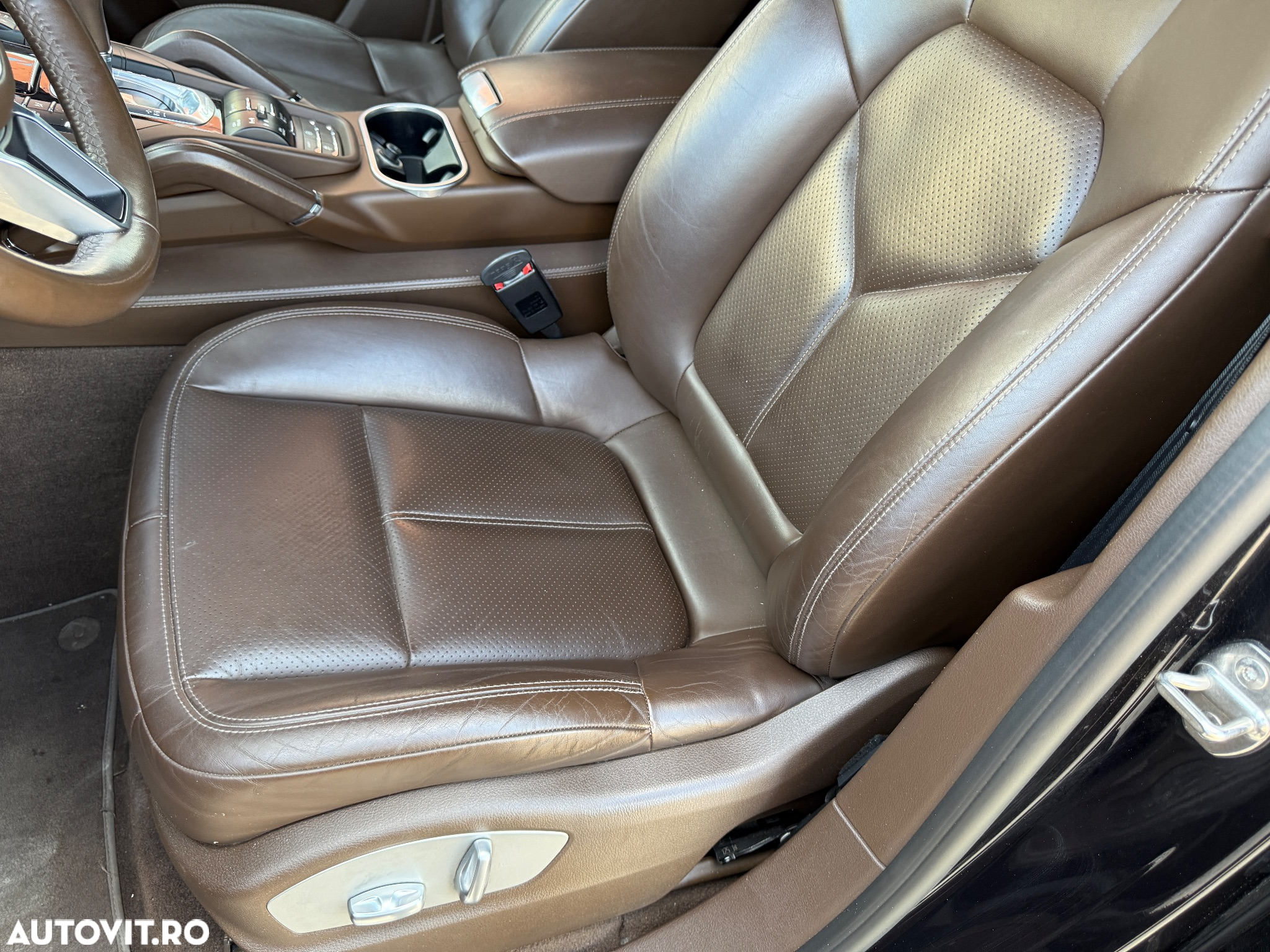 Porsche Cayenne S Diesel Tiptronic S - 32