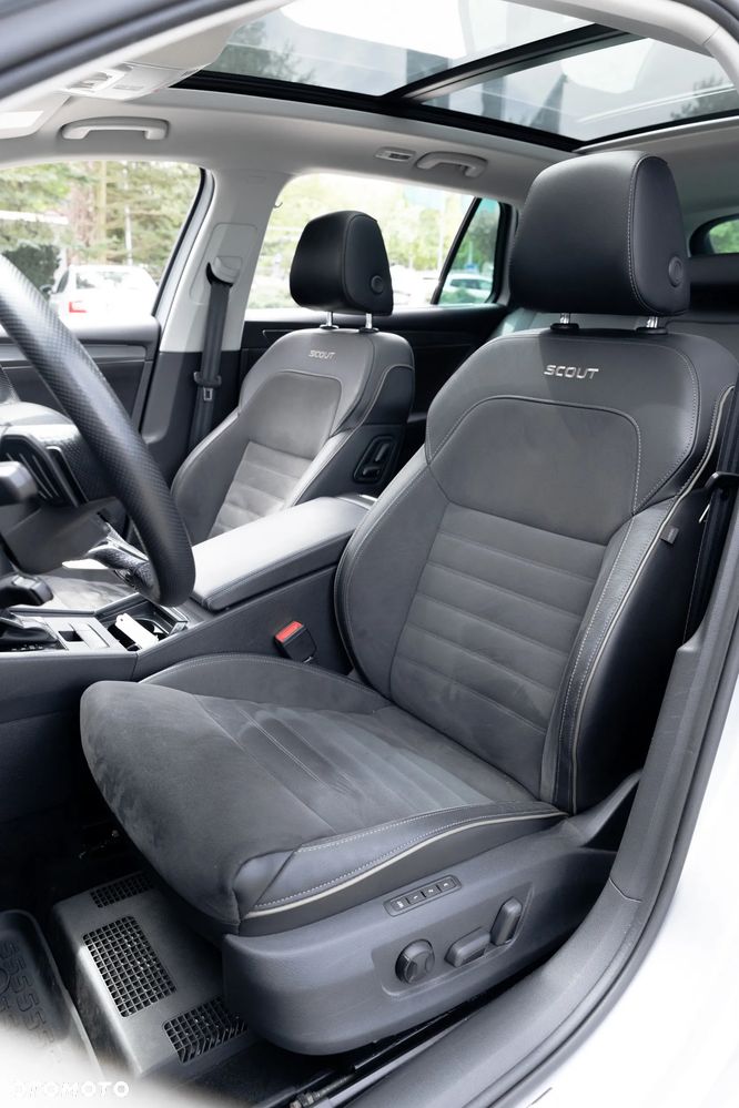 Skoda Superb 2.0 TSI 4x4 Scout DSG - 15