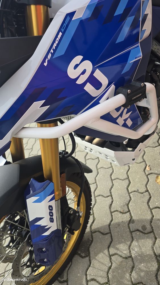 Suzuki DL 800 Heritage Tourer - 10