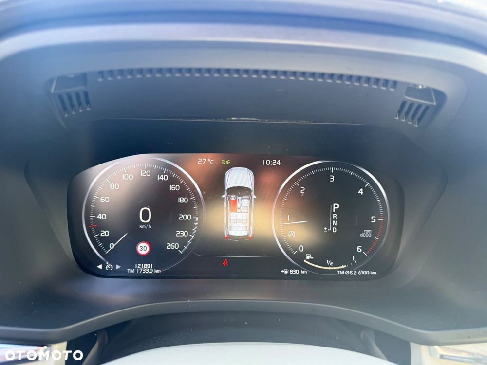 Volvo XC 60 - 32