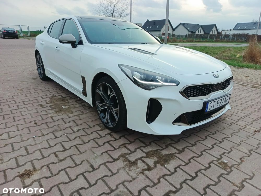 Kia Stinger - 5
