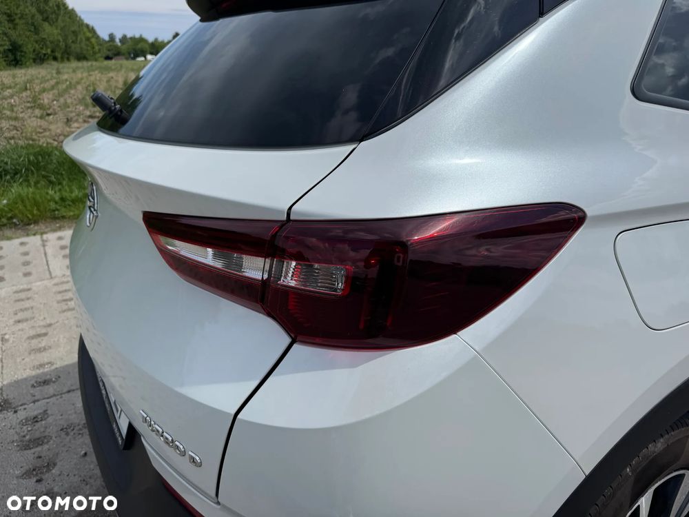 Opel Grandland X 1.6 CDTI Innovation S&S - 11