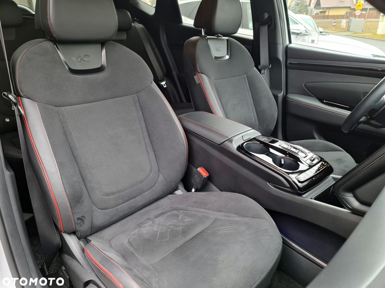 Hyundai Tucson 1.6 T-GDi HEV N Line 2WD - 24
