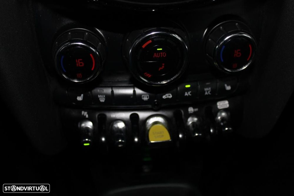 MINI 3 Portas Cooper SE Yours - 18