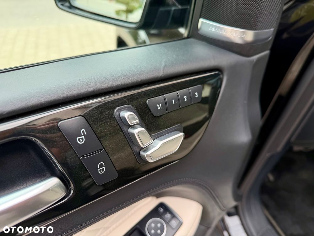 Mercedes-Benz GLS - 23