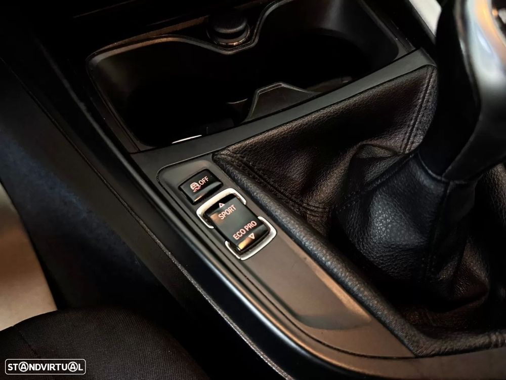 BMW 116 d EfficientDynamics - 29