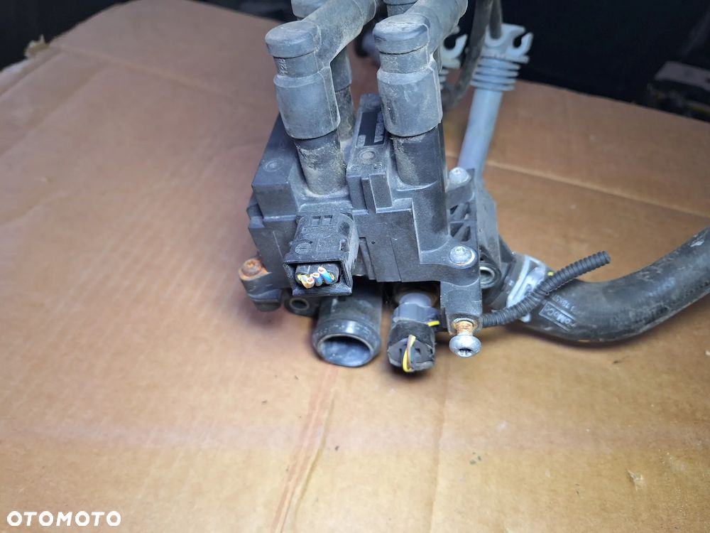 cewka zapłonowa z przewodami FORD FIESTA MK7 1.25 LIFT CM5G-12029-FB  koszyk 70 - 9