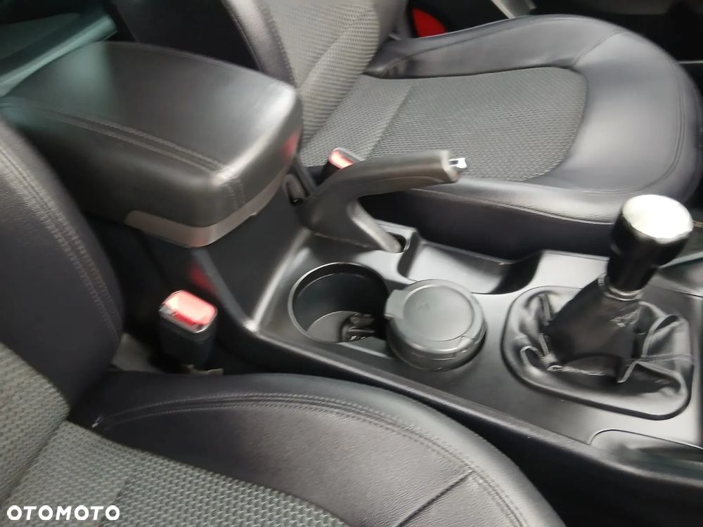 Hyundai ix35 2.0 2WD Comfort - 31