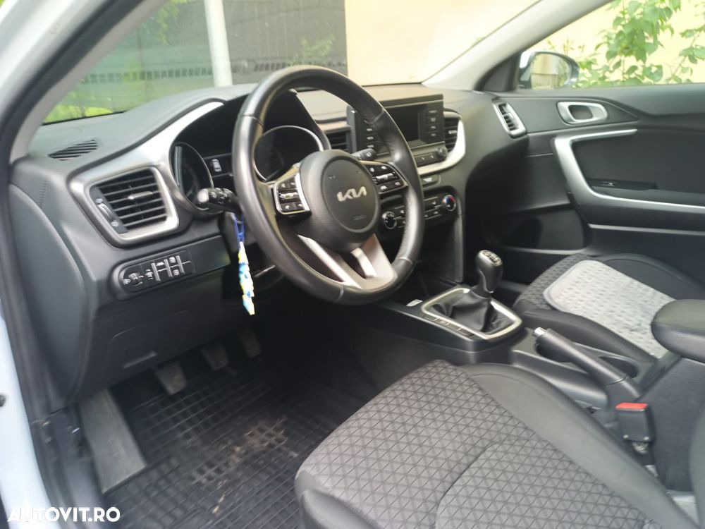Kia Ceed 1.5 T-GDI Best - 11