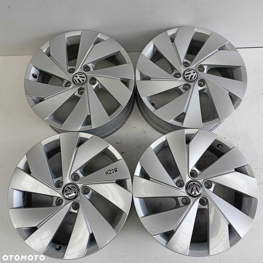 Alufelgi 5x112 17 Vw Golf VIII 8 R-line Touran Caddy (H238) - 1