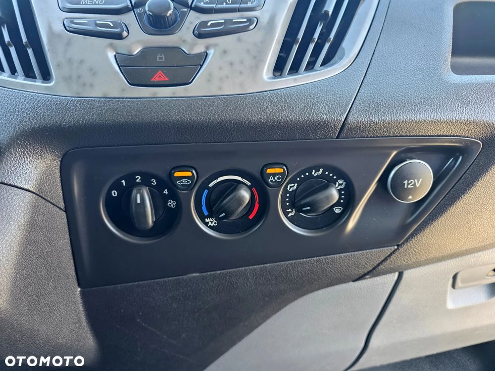 Ford FORD TRANSIT CUSTOM 2,0 TDCI 130 KONNY L2H1 KLIMA 2X DRZWI BOCZNE ALUFELGI GWARANCJA - 24