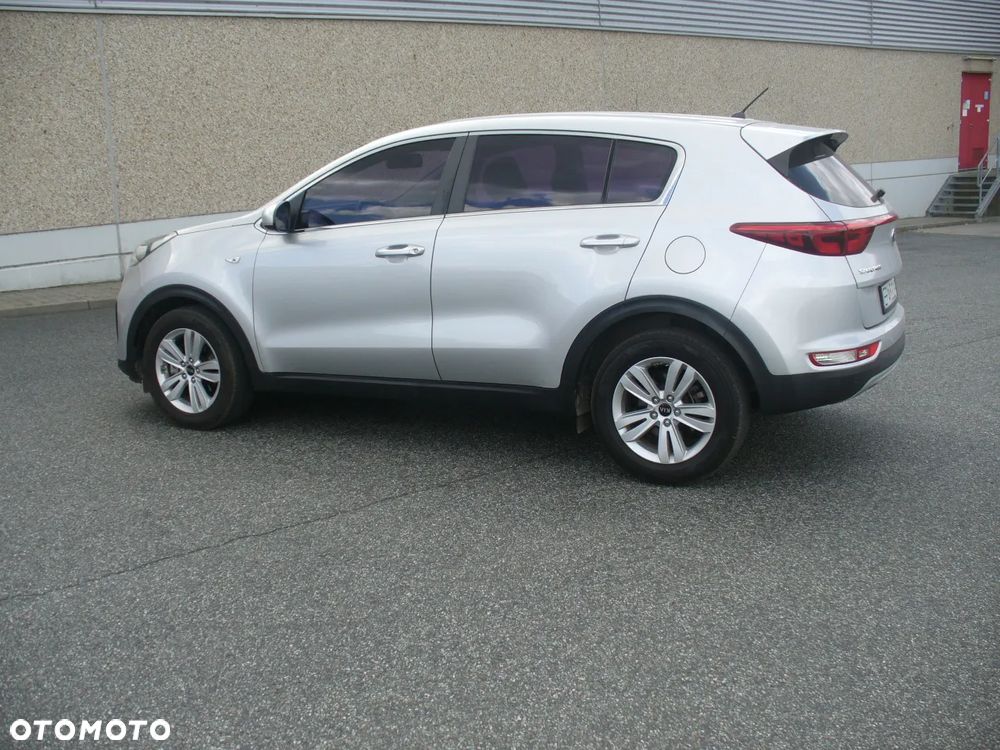 Kia Sportage 2,0 CRDI AWD Platinum - 4