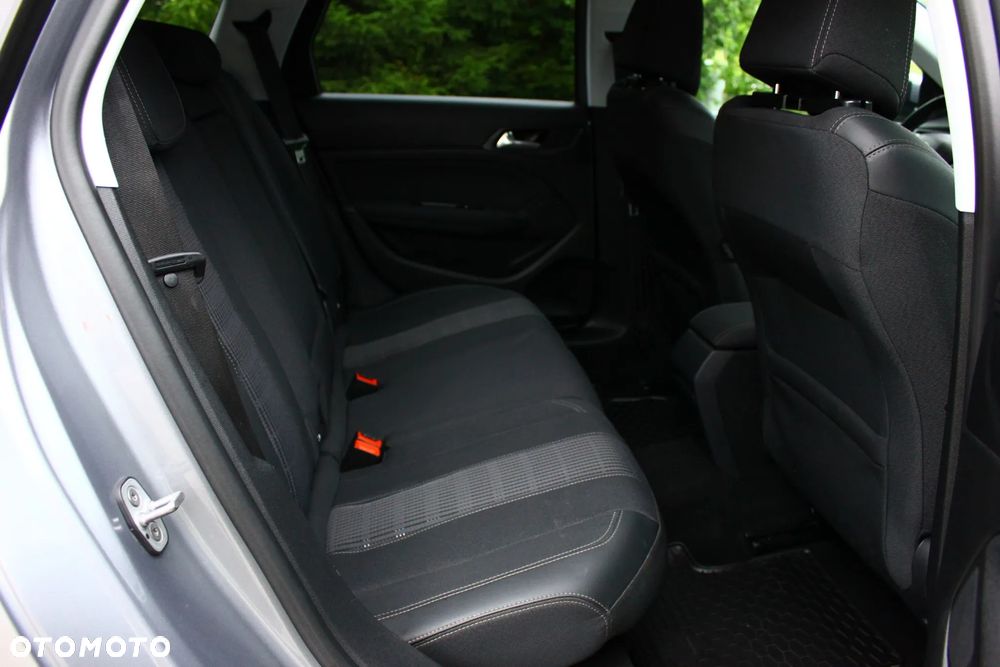 Peugeot 308 BlueHDi FAP 130 Stop & Start Allure - 32