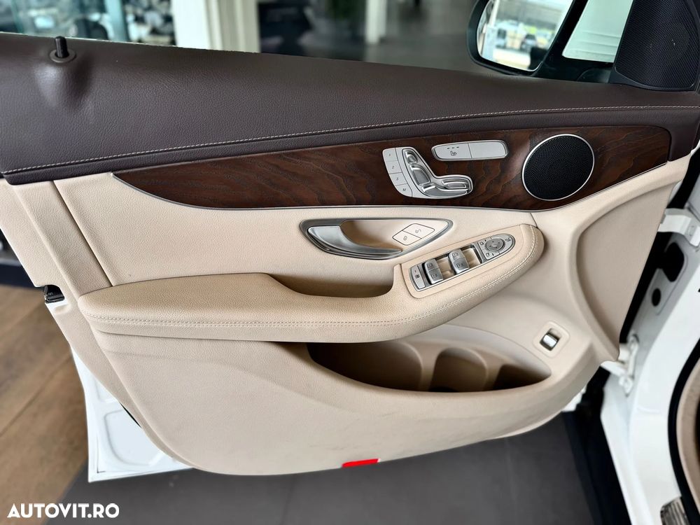 Mercedes-Benz GLC - 17