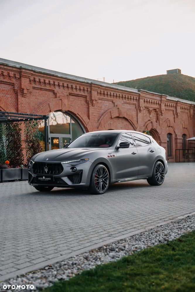 Maserati Levante Trofeo - 1