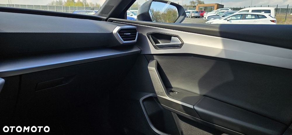 Seat Leon 1.5 eTSI FR DSG - 16