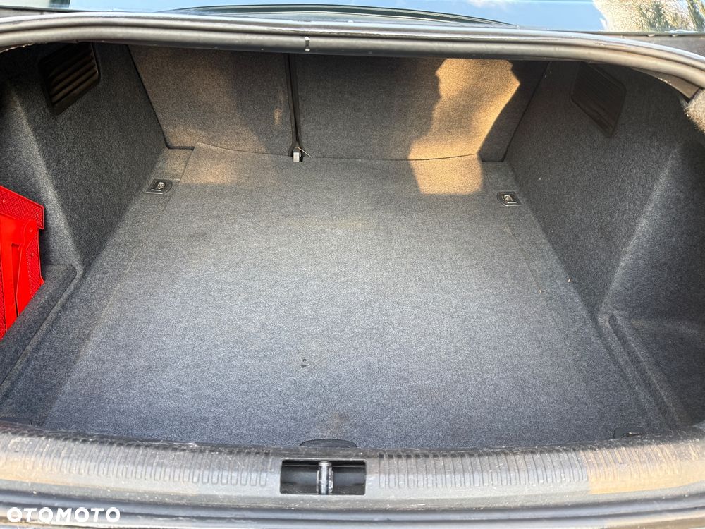 Audi A4 Limousine 2 - 14