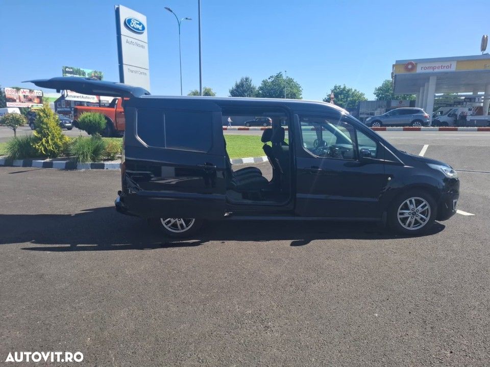 Ford Tourneo Connect - 12