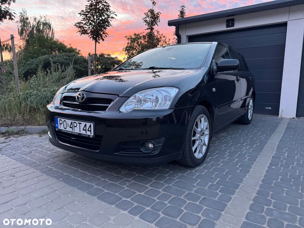 Toyota Corolla 1.6 VVT-i Sol - 1