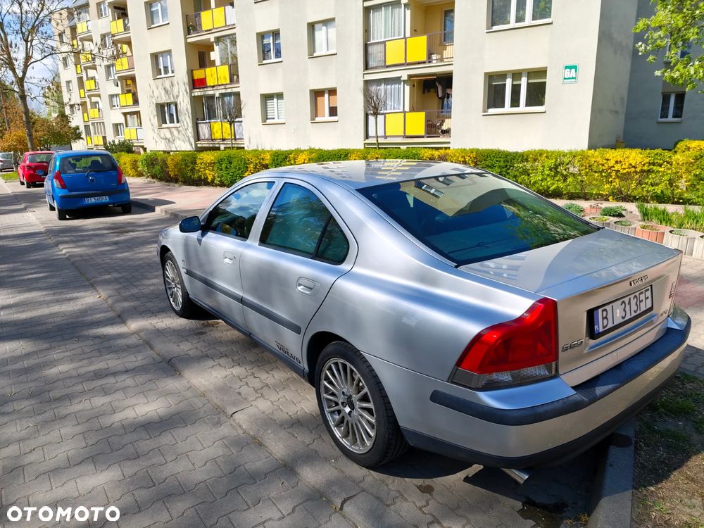 Volvo S60 2.3 T5 - 5
